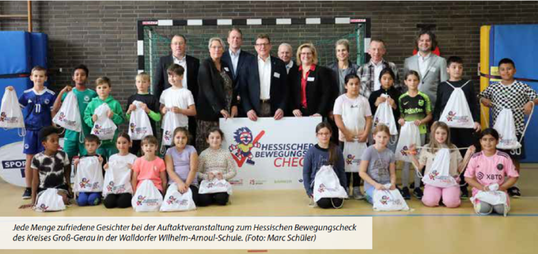 Jede Menge zufriedene Gesichter bei der Auftaktveranstaltung zum Hessischen Bewegungscheck des Kreises Groß-Gerau in der Walldorfer Wilhelm-Arnoul-Schule.    Bild: Marc Schuler