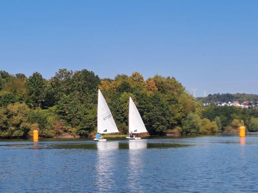 Boote auf Raumschotkurs.    Bild: Foto Gisela Rupp