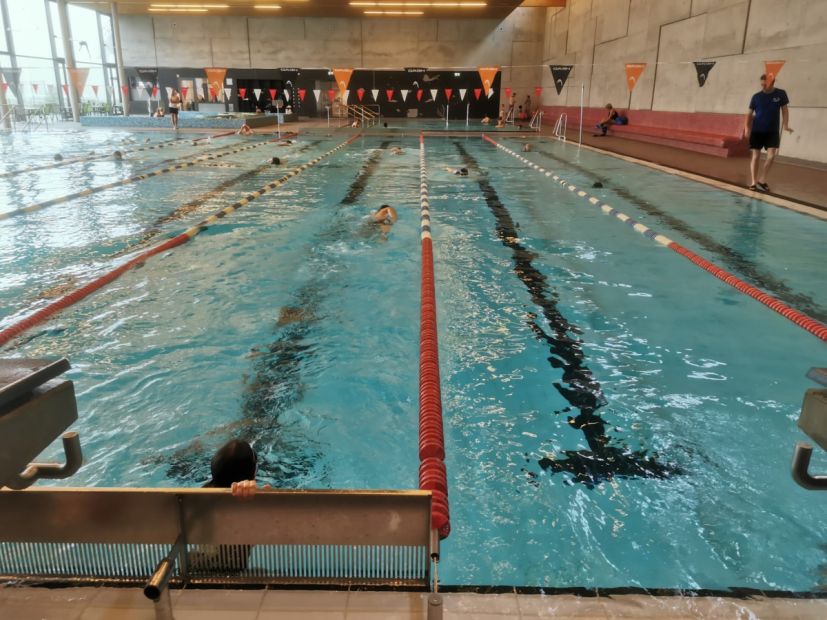 Im Taunabad Oberursel findet ab dem 20. Januar ein vereinsübergreifendes Schwimmtraining für Schüler der Jahrgänge 2011 bis 2013 statt.    Bild: Meik Kottwitz
