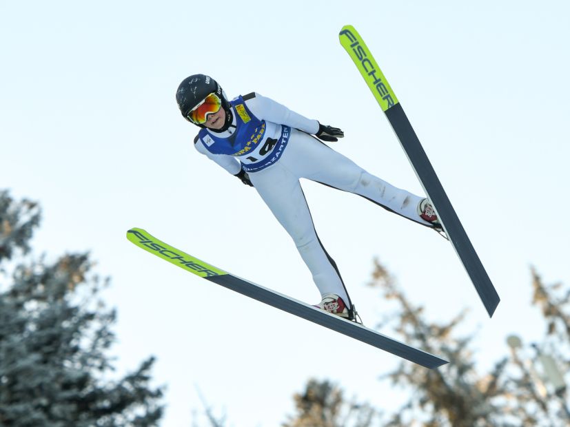 Philipp Beckmann (SC Willingen) springt in Hinterzarten auf den 11. Platz    Bild: Jan Simon Schäfer