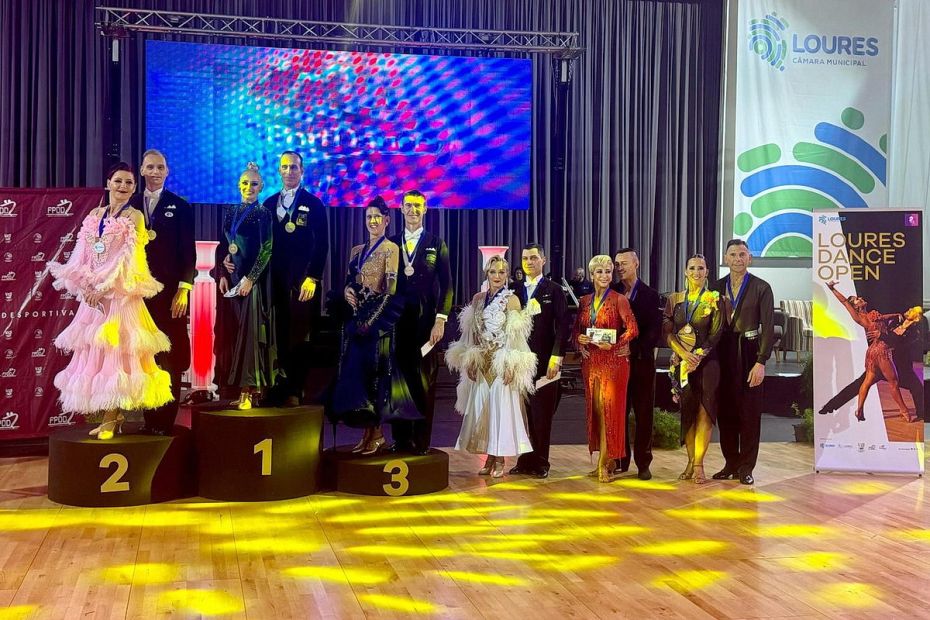 Siegerehrung des WDSF Open Senior II Standard in Lourdes (Portugal)    Bild: Puskas