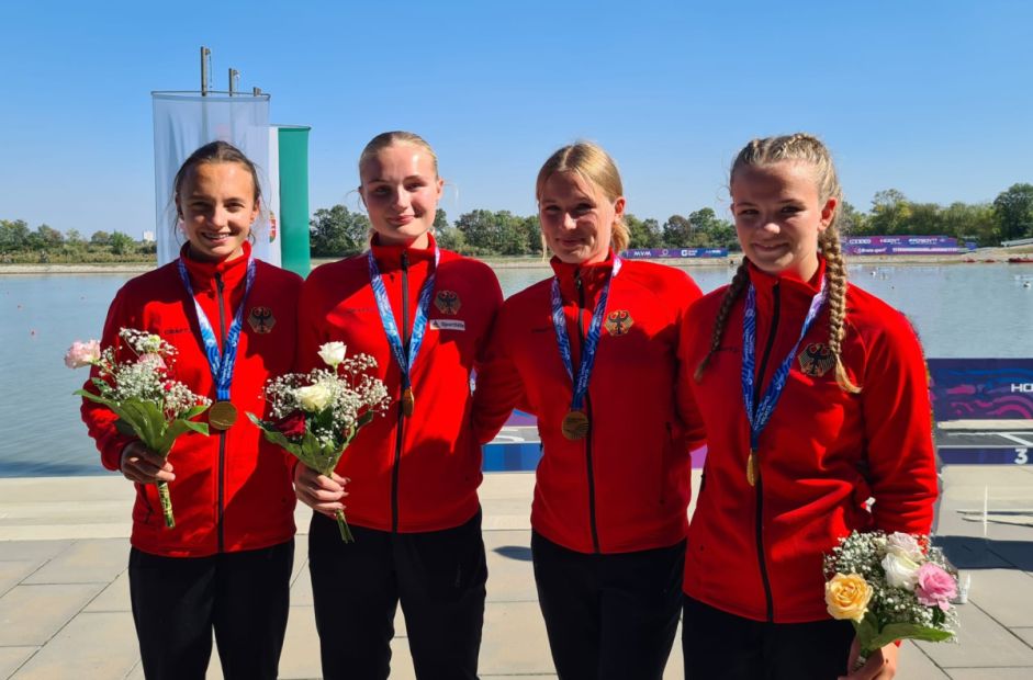 Femke Rupf, ganz rechts, mit ihrem Gold-Team.    Bild: Dieter Brechenser