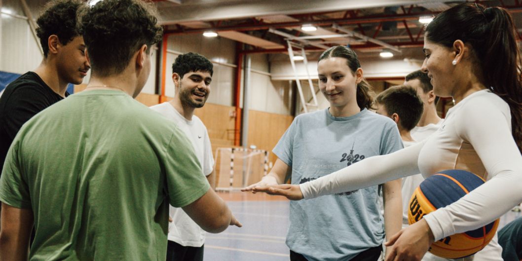 Ein inklusives und kostenfreies Sportangebot anlässlich des "Ball des Sports 2025" wurde in Kooperation mit der Sporthilfe und der Sportstadt Frankfurt erstellt. Bild: Eduard Zimmer