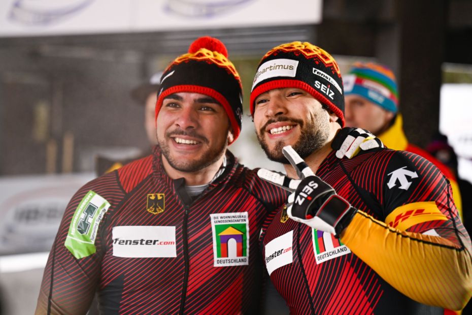 Auch ohne Medaille sind Adam und Issam Ammour gut gelaunt und zufrieden    Bild: Viesturs Lacis