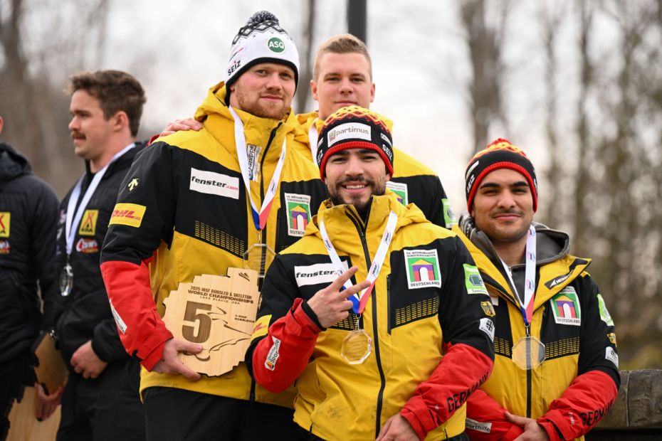 Rupert Schenk, Nick Stadelmann, Adam und Issam Ammour (von links) sind mit Rang 5 sehr zufrieden    Bild: Viesturs Lacis