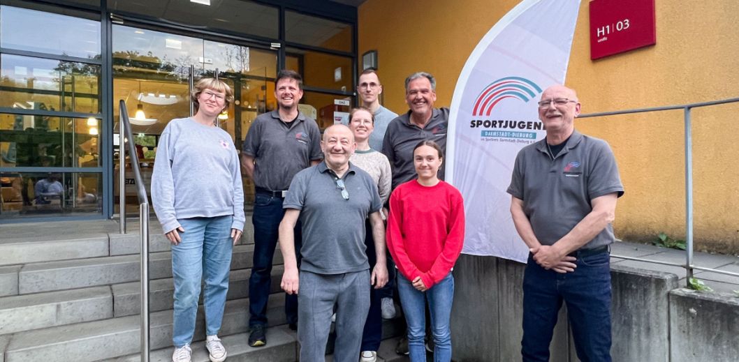 Der neue Vorstand der Sportkreisjugend Darmstadt-Dieburg.    Bild: Ellen Lewis