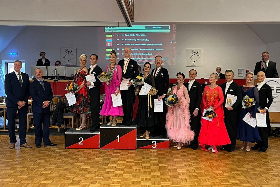 Siegerehrung der Masters IV S-Standard    Bild: Kai Jungbluth