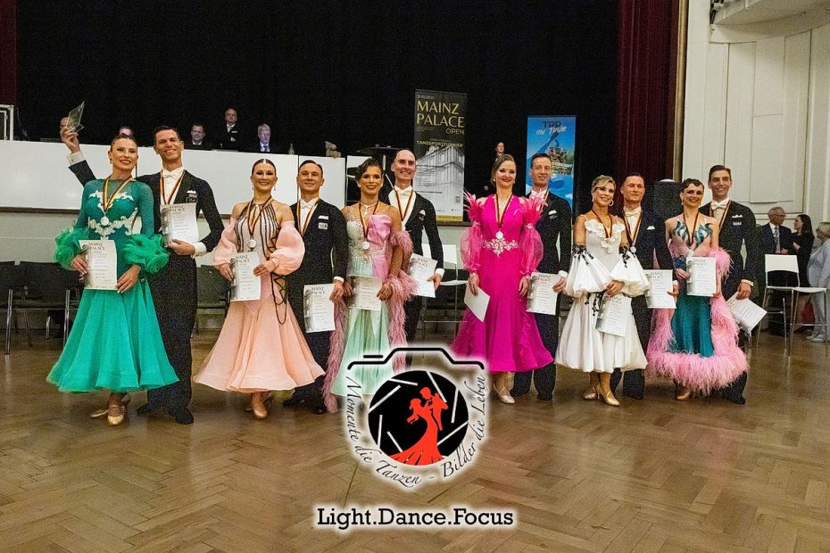 Das Finale der WDSF Open Senior I Standard    Bild: Ludger Peters, lightdancefocus.eu