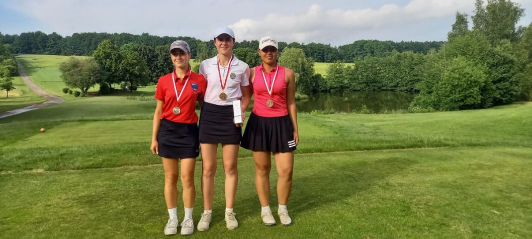 AK18 der Mädchen:  Emily Ackermann, Johanna Kirch und Emma Mae Blumör