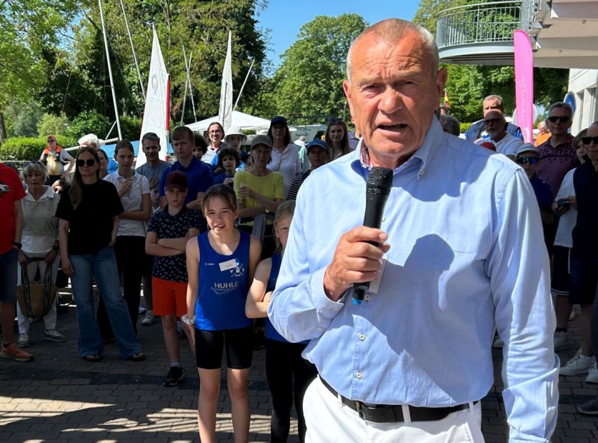 Edgar Hartung, hier bei der Saisoneröffnung am 1. Mai 2025    Bild: Claus von Kutzschenbach