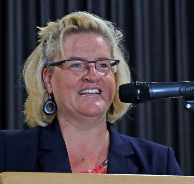 Grußwort von LSBH-Präsidentin Juliane Kuhlmann.    Bild: Werner Wabnitz