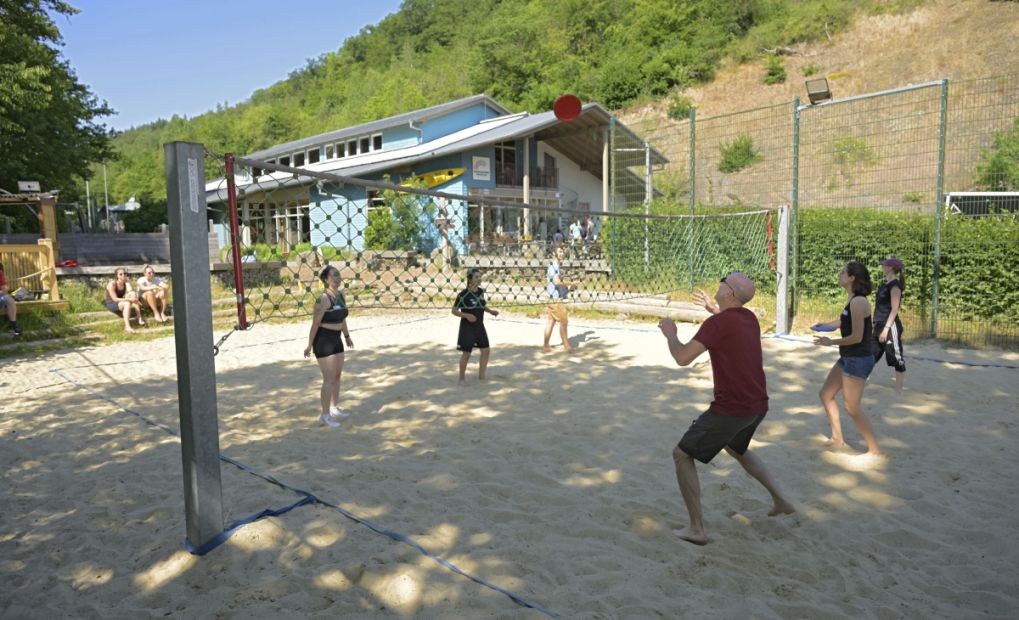 Für junge Menschen bietet das Camp vielfältige Bewegungsmöglichkeiten. Fotos: Kai Peters/Sportjugend Hessen