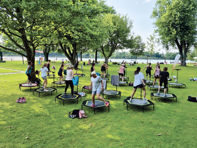 Bodyfit und Jumping bot die TKK Klein-Krotzenburg im Rahmen von „Sport im Park“ zwischen Juni und August an. Vor drei Jahren startete der Verein mit elf Terminen, diesmal waren es 41.Foto: Turnerschaft 1882 Klein-Krotzenburg