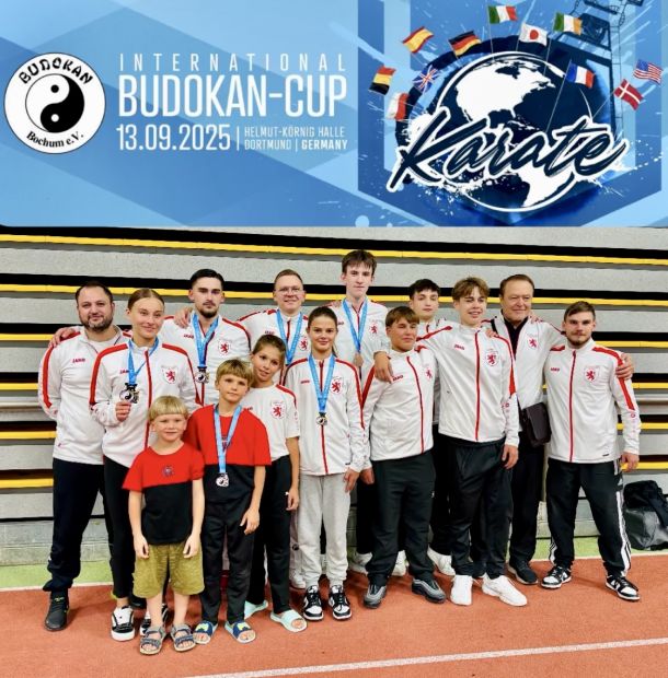 Teil des Hessischen Kumite Kaders    Bild: Viktor Ridiger für den HFK