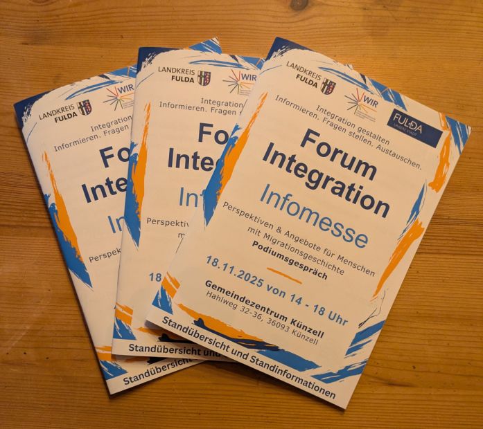 Die Broschüre der Infomesse fand reißenden Absatz    Bild: Harald Piaskowski