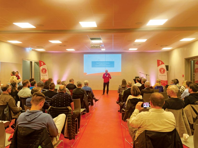 Im „Sparkasse Hanau Sportcampus“ der TG Hanau trafen sich die Vertreter*innen der hessischen Großvereine zu ihrer Jahrestagung. Foto: lsb h