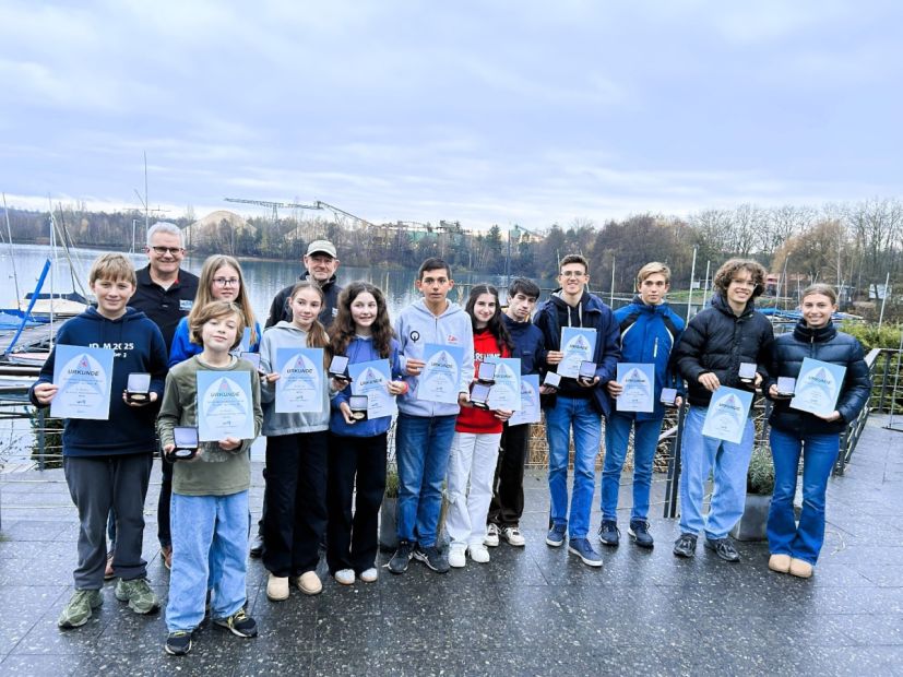 Hessenmeister Platz 1-3 in den Klassen und Opti A, Opti B und 420er Bild: Conrad