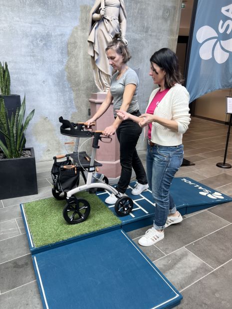 Testen und ausprobieren.    Bild: SKDADI