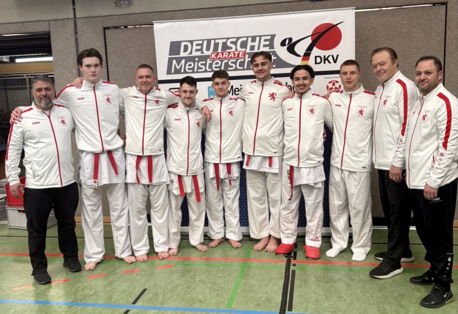 Team der Hessen Lions Hinrunde 2026    Bild: Martina Bier (HFK Pressereferentin)