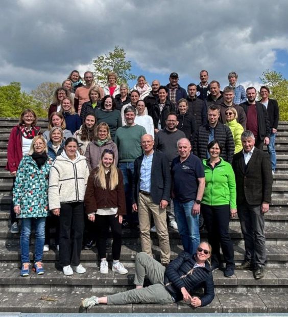 Teilnehmende der Sportabzeichen-Prüfertagung der Schulen    Bild: Justin Klenner