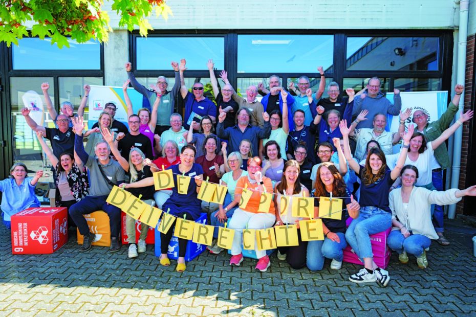 Gruppenbild bei der SG Arheilgen


    Bild: Ellen lewis