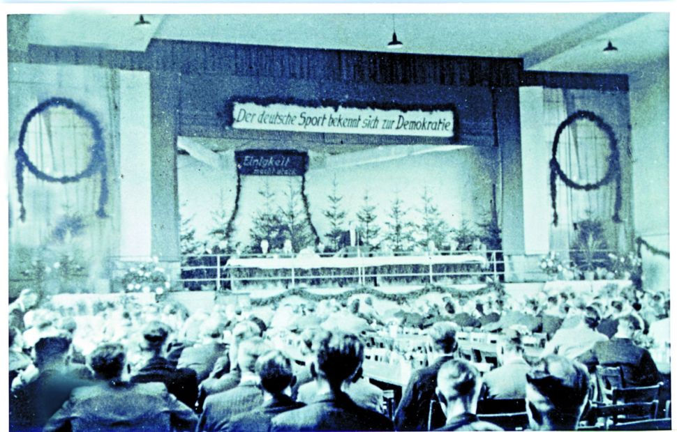 Das Bekenntnis zur Demokratie war eine wichtige Grundlage bei der Gr&uuml;ndung des Landessportverbandes 1946.
    Bild: LSBH