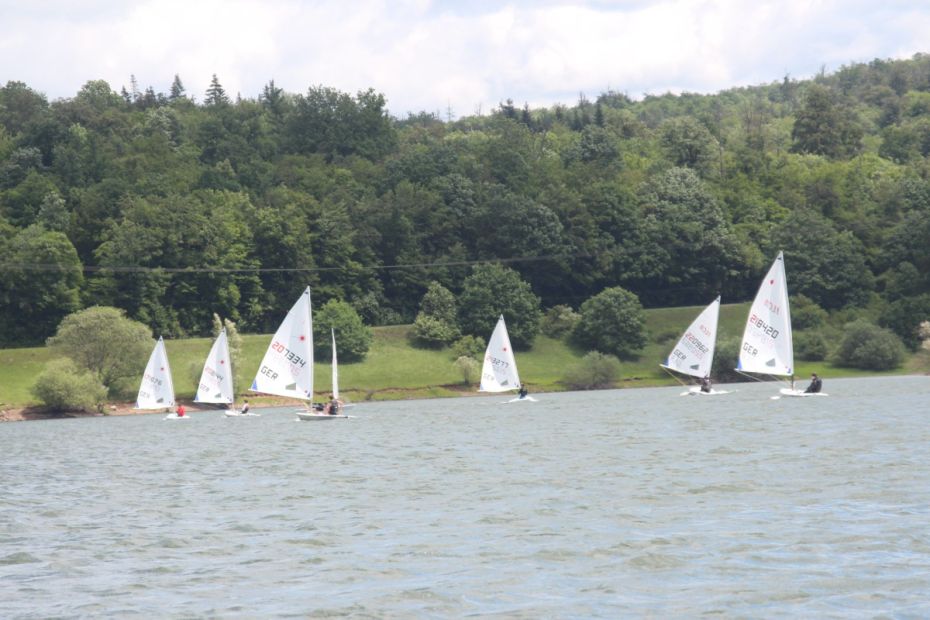 ILCAS auf dem Vorwindkurs Bild: Marcus Pfeiffer