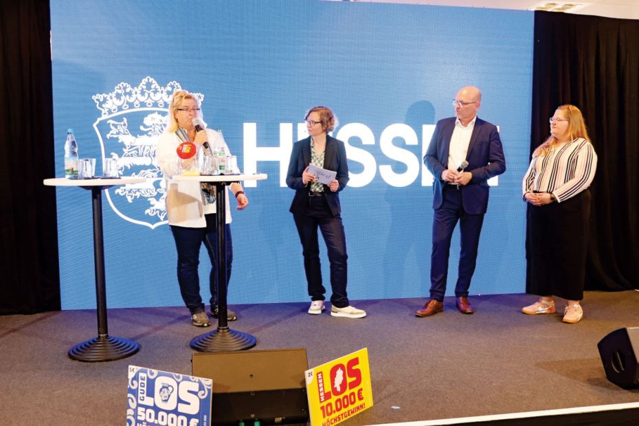 Im Rahmen des Hessentags fand eine gemeinsame Veranstaltung der Destinatäre von LOTTO Hessen statt. Die Mittel aus den Glücksspieleinnahmen sind für den LSBH sehr wichtig, um den Vereinssport gezielt weiterentwickeln zu können.Foto: LSBH