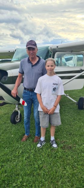 Emma Ziesing nebst Pilot    Bild: Andreas Ziesing