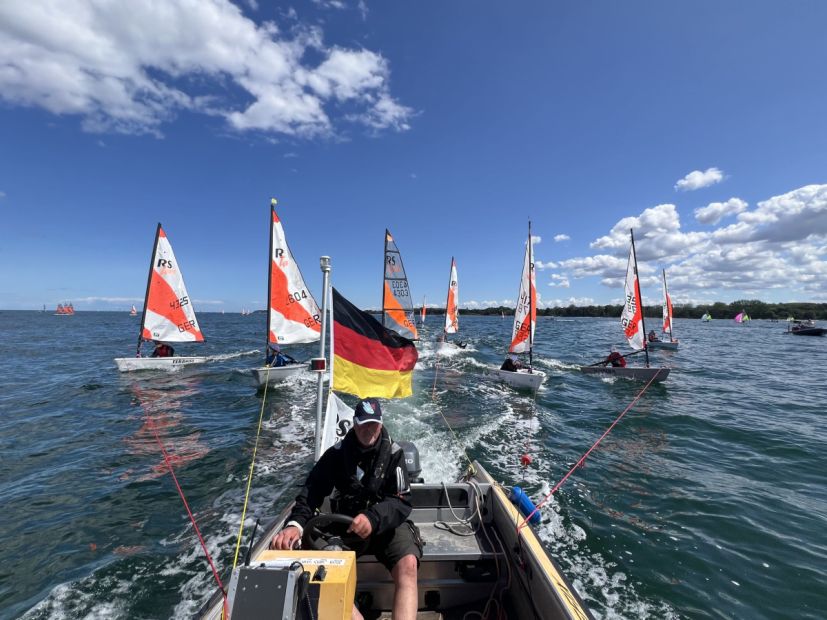 "Flautensegeln"    Bild: Minette Martin