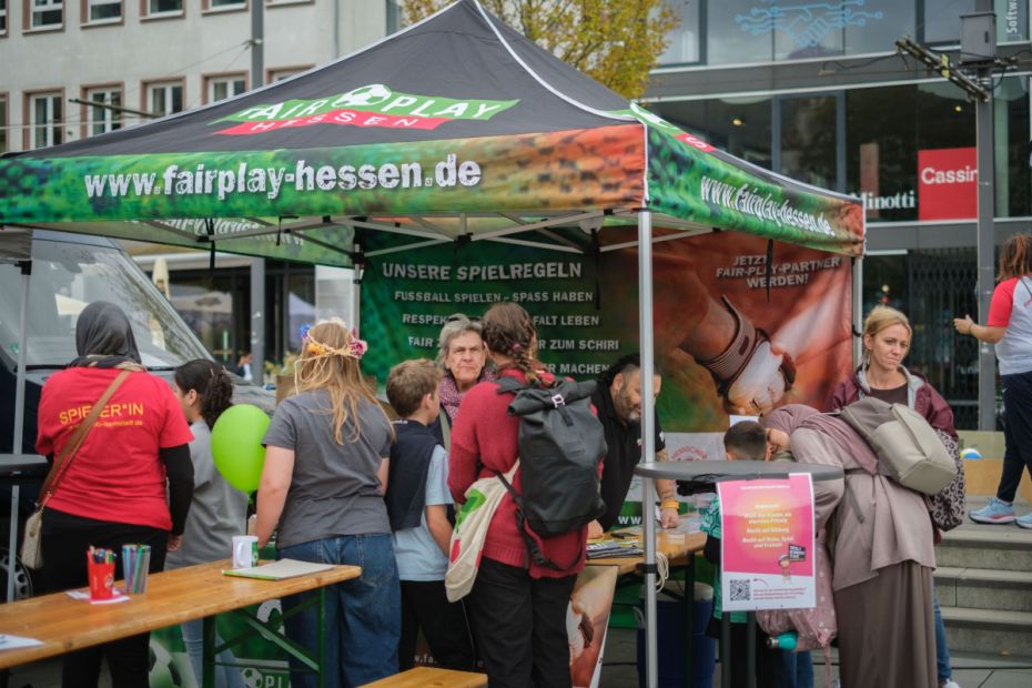 Spielen nach Fair-Play-Regeln. Bild: SKDADI