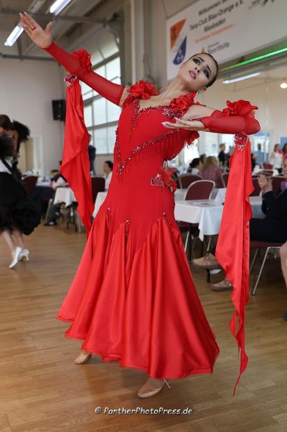 Alexandra Yena (TC Blau-Orange Wiesbaden)