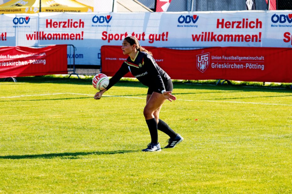 Faustballerin Kim Trautmann spielt für den TSV Pfungstadt in der Bundesliga und läuft zudem für die deutsche Nationalmannschaft auf.Foto: Uwe Spille