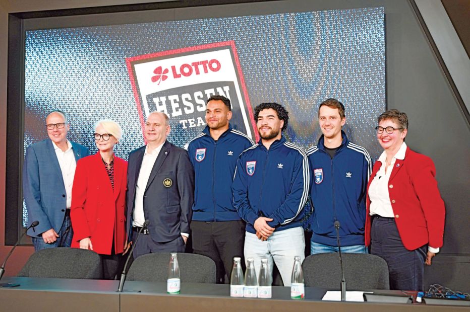 Das LOTTO Hessenteam vor Olympia 2026: Seine Gründung war für die Sportstiftung Hessen (SSH) ein richtungsweisender Schritt, vom dem bereits viele Athlet*innen profitierten.Foto: Margit Rehn