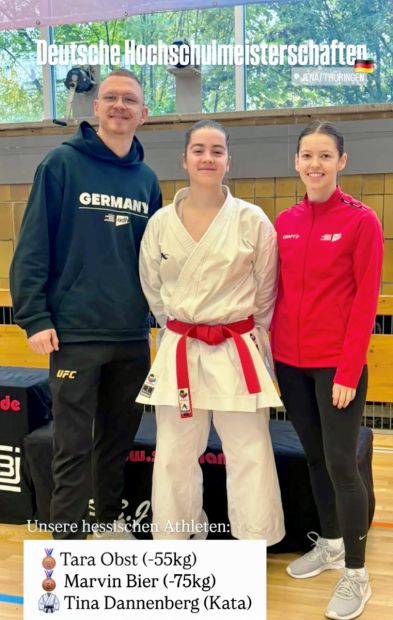 V.l.: Marvin Bier Kumite (Bronze), Christina Dannenberg Kata, Tara Obst Kumite (Bronze) Bild: Werner Obst für den HFK