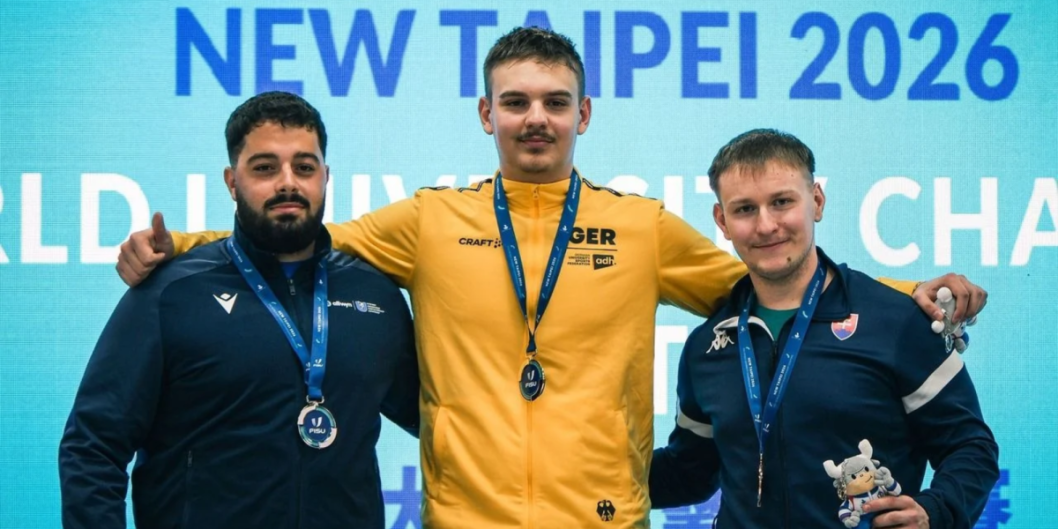 Studenten-Weltmeister! Skeeter Vladislav Poddubskiy (Mitte) erfüllte sich in Neu