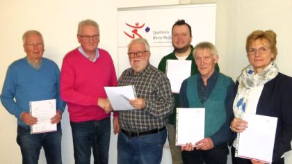 Namen von links;
Fritz Werner (ATGV Kleinalmerode), Peter Dralach (Reit- und Fahrverein BSA), Joachim Kraus (Sportkreis), Raphael Vogelei (SV Hundelshausen), Wilfried Tiedemann (TG Witzenhausen), Martina Zunke-Scharf (TSG BSA)
                Bild: Sportkreis