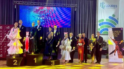 Siegerehrung des WDSF Open Senior II Standard in Lourdes (Portugal)                Bild: Puskas