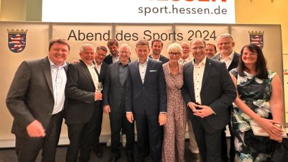 Vertreter der Politik und des Sportkreis Rheingau-Taunus                Bild: Sportkreis