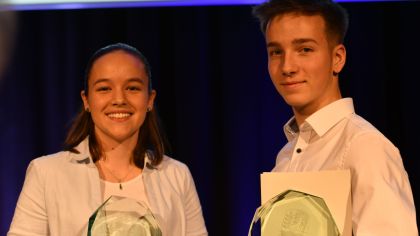 Mia Langer und Finn Möller vom Kegelverein Sontra                 Bild: Pressereferent Marvin Heinz