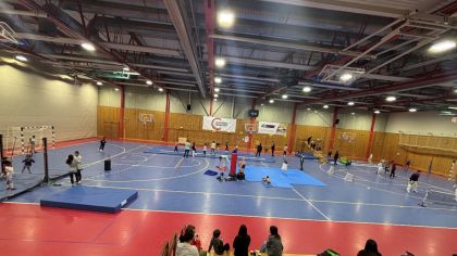 Die Fabriksporthalle in Fechenheim beim "offenen Sportnachmittag"                Bild: Sportkreis Frankfurt e.V.
