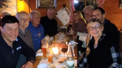v.l. Dirk Guentherodt, Carl-Heinz Cramer, Helmut Heisen, Manfred Schmidt, Jennifer Wypych, Willibald Ruhfass, Norbert Heitmann, Uschi Ferry.                Bild: Sportkreis