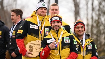 Rupert Schenk, Nick Stadelmann, Adam und Issam Ammour (von links) sind mit Rang 5 sehr zufrieden                Bild: Viesturs Lacis