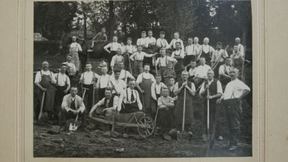 Spatenstich für die neue Turnhalle in Gersfeld - 14. April 1924                Bild: Sandra Limpert