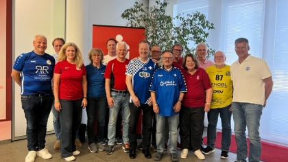 CollageFotos: Ralf-Rainer Klatt, Taubenbergschule Idstein, Eugen-KaiserSchule Hanau, SG Anspach/Katja Trybek, Marc Weber, LOTTO Hessen