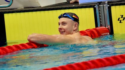 Auf Erfolgskurs: Der gebürtige Bad Homburger Oliver Klemet gewann im vergangenen Jahr Silber bei Olympia. Auch in diesem Jahr schwimmt der 23-Jährige in der Weltspitze mit. Den Grundstein dafür legte er in Frankfurt – im Sportinternat des Landessportbundes Hessen (lsb h).Foto: Hessischer Schwimm-Verband (Stefan Sonnenschein)