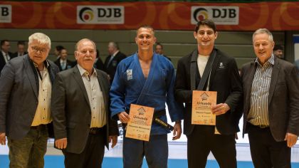 Sven Deeg, Willi Moritz, Alexander Wiecz­erzak, Eduard Trippel, Michael Bazynski                Bild: Jürgen Steinfeld