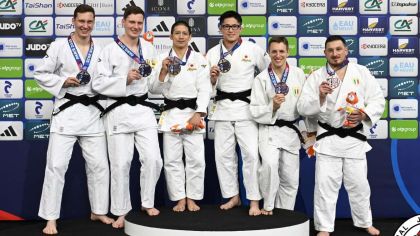 Immo und Hendrik Schmidt, links                Bild: Tamara Kulumbegashvili, IJF