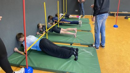 Athletik- und Krafttraining ist ein zentrales Element im ausdauerorientierten Training. Bei der Kadersichtung des Hessischen Triathlon Verbandes gehört der Bourban-Test zu den Standardverfahren.                Bild: Tanja Weber