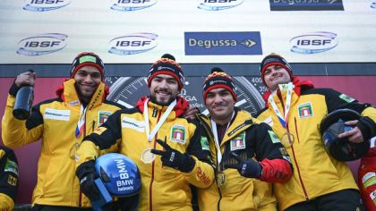 Allen Grund zum Feiern haben die frisch gebackenen Europameister und Weltcupsieger Joshua Tasche, Adam Ammour , Issam Ammour und Alexander Schaller (von links)                Bild: Viesturs Lacis IBSF